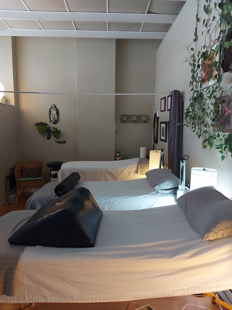 GATHERED ROOTS COMMUNITY ACUPUNCTURE Updated September 2024 16