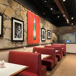 Romano's Macaroni & Grill - Otra parte del comedor