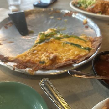 Valle Luna - Luna Cheese Crisp with green chiles - Mexican Near Me - Chandler, Arizona