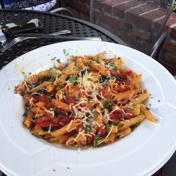 Puccini Restaurant - Pizza Near Me - Cumberland, Maryland