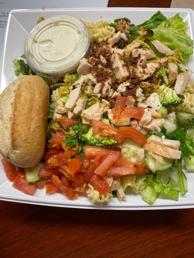 SALADWORKS Updated June 2024 34 Photos & 26 Reviews 241 S Rte 73