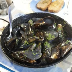 La Mejillonera - Muscheln in Weisswein