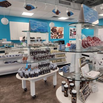 Kilwins Ice Cream - Chocolate - Fudge - I love Kilwins Siesta Key! - Ice Cream & Frozen Yogurt Near Me - Siesta Key, Florida Kilwins Ice Cream - Chocolate - Fudge - I love Kilwins Siesta Key! - Ice Cream & Frozen Yogurt Near Me - Siesta Key, Florida