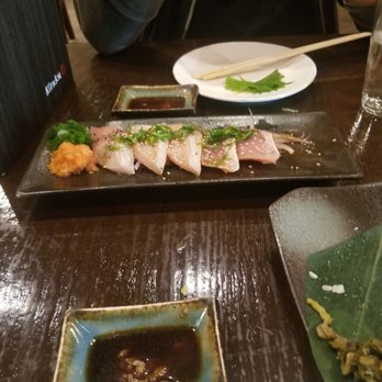 Kiraku - Single sashimi platter - Tapas/Small Plates Near Me - Berkeley, California Kiraku - Single sashimi platter - Tapas/Small Plates Near Me - Berkeley, California