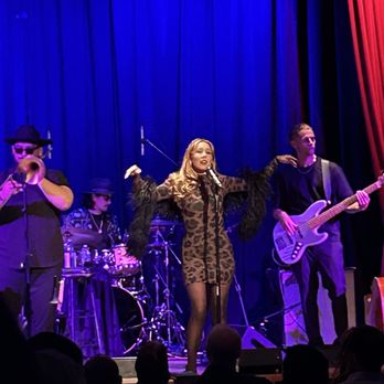 Yoshi's - Casey on stage - Jazz & Blues Near Me - Oakland, California Yoshi's - Casey on stage - Jazz & Blues Near Me - Oakland, California