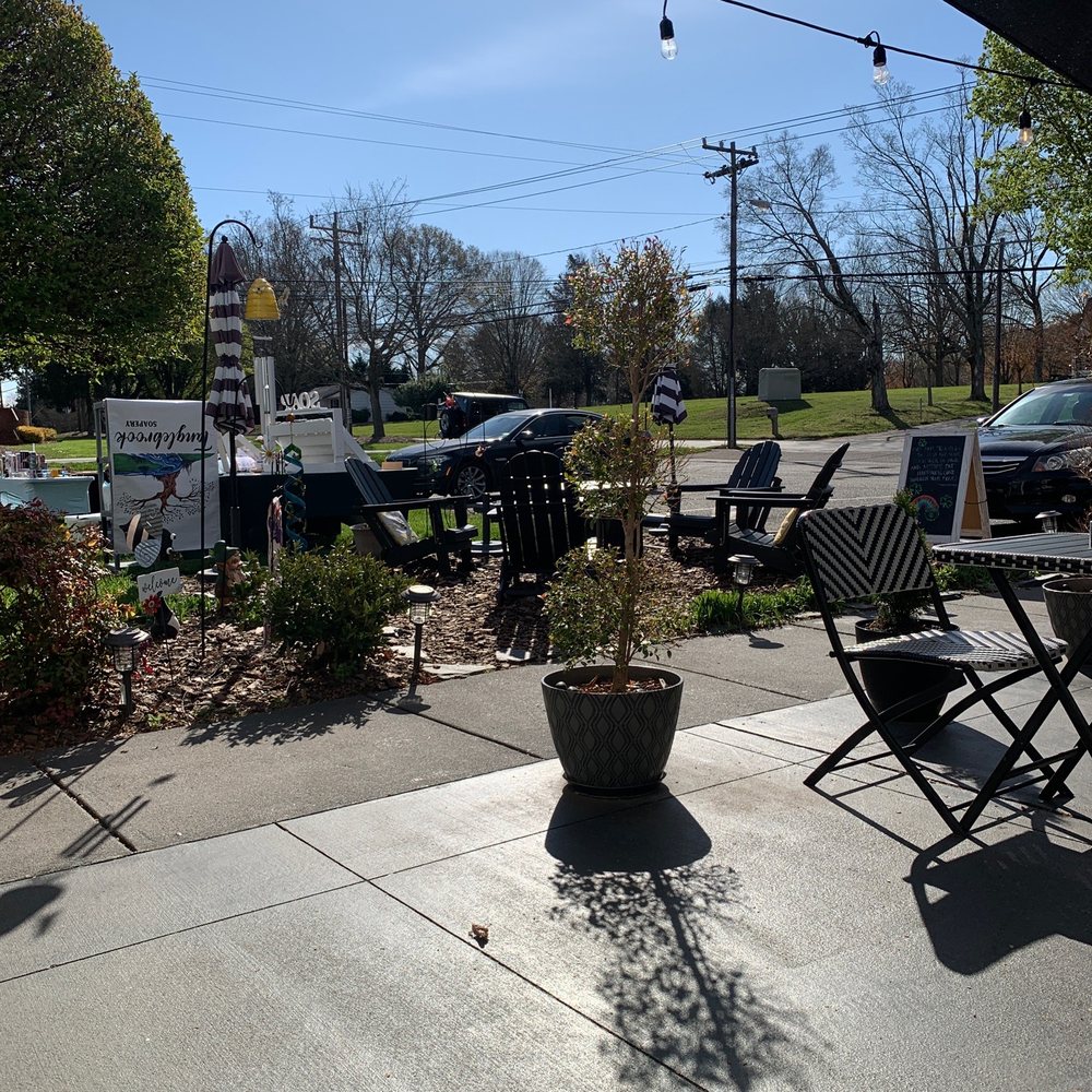 Be Kind Coffee - Fire-pit setting for seating - Coffee & Tea Near Me - Clemmons, North Carolina Be Kind Coffee - Fire-pit setting for seating - Coffee & Tea Near Me - Clemmons, North Carolina