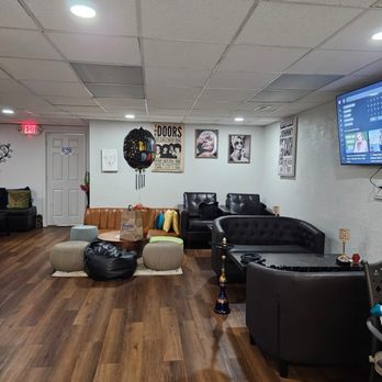 Hookah On The Pike - Hookah Bars Near Me - Berlin, New Jersey