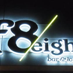 F8/eight bar & lounge