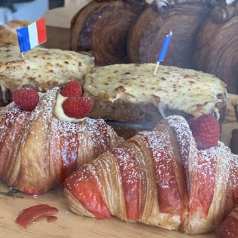 Vincent's - Raspberry Croissant - French Near Me - Boca Raton, Florida