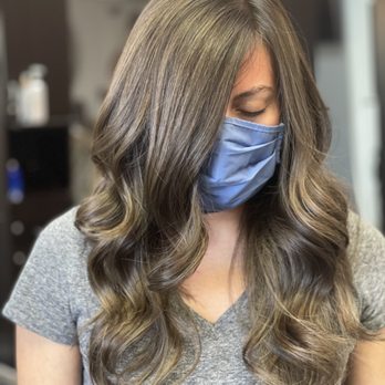Sue's Hair Studio - Hair Salons Near Me - Canoga Park, California Sue's Hair Studio - Hair Salons Near Me - Canoga Park, California