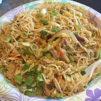 Cafe Tazza - Egg Hakka Noodles - Bakeries Near Me - Dublin, California