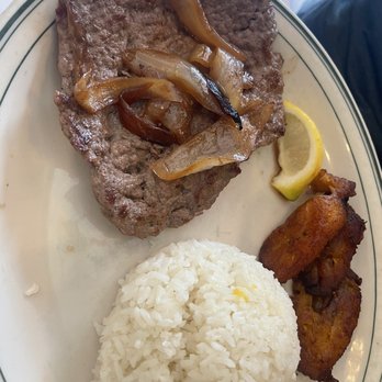 Versailles - Palomilla rice plantains - Cuban Near Me - Miami, Florida Versailles - Palomilla rice plantains - Cuban Near Me - Miami, Florida