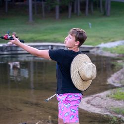 Sun Outdoors Lake Rudolph - Fishing