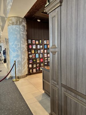 Williams & Graham by null