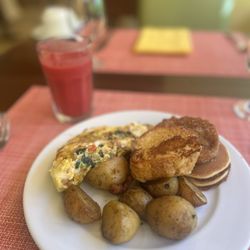 Grand Fiesta Americana - Breakfast buffet was amazing