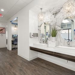 Awesome Dentistry - Office Hallway