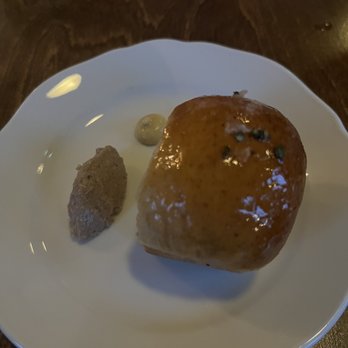 St Lawrence Restaurant - French Near Me - Vancouver, British Columbia