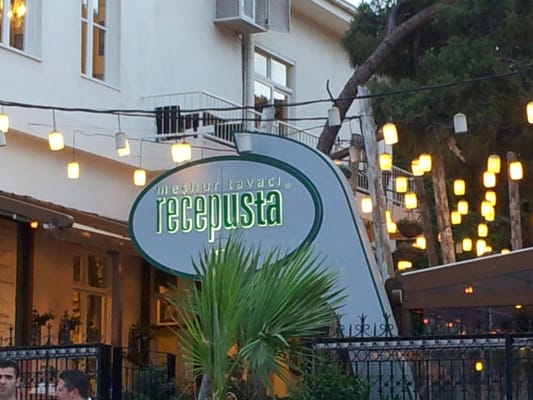 Tavacı Recep Usta Alsancak - İzmir by null