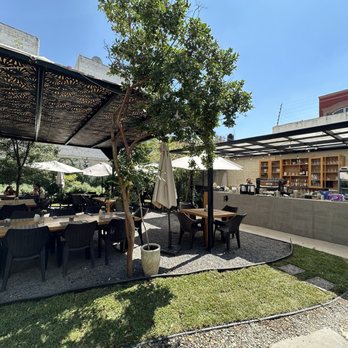 Jardin Rochelle - Breakfast & Brunch Near Me - Guadalajara, JAL