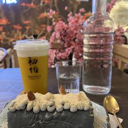 Shodai Matcha - Mango slushie and black sesame cake