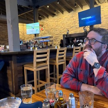 Pegasus Taverna - St Clair Shores - Deciding what to order - Greek Near Me - St. Clair Shores, Michigan Pegasus Taverna - St Clair Shores - Deciding what to order - Greek Near Me - St. Clair Shores, Michigan