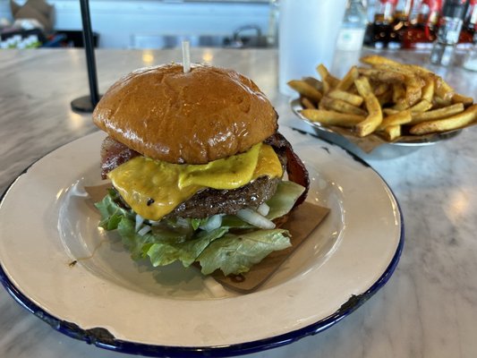 Haystack Burgers and Barley by null