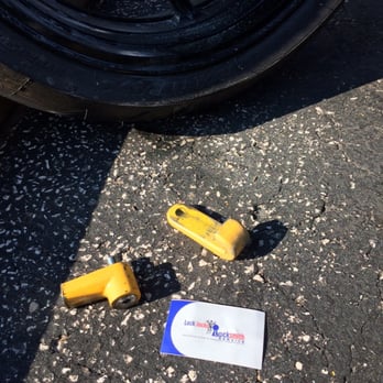 Lock Jocks Locksmith Service - Wheel lock removal on motorcycle when lock failed - Keys & Locksmiths Near Me - Saint Charles, Missouri