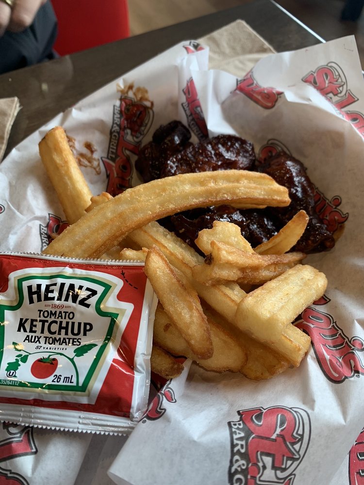 ST LOUIS BAR & GRILL Updated September 2024 11 Reviews 3810