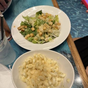 Margaritaville - Atlantic City - Caesar Salad & Mac and Cheese - Bars Near Me - Atlantic City, New Jersey Margaritaville - Atlantic City - Caesar Salad & Mac and Cheese - Bars Near Me - Atlantic City, New Jersey