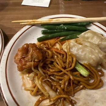 98 Pounds Buffet - Chinese Near Me - Bloomington, Minnesota 98 Pounds Buffet - Chinese Near Me - Bloomington, Minnesota