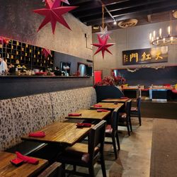 Red Door Asian Bistro & Hibachi - Inside seating