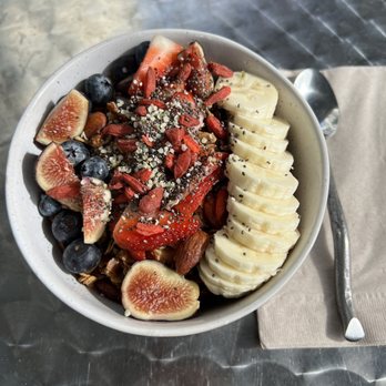 Beloved Cafe - Buddha Berry Bowl - Coffee & Tea Near Me - San Francisco, California Beloved Cafe - Buddha Berry Bowl - Coffee & Tea Near Me - San Francisco, California