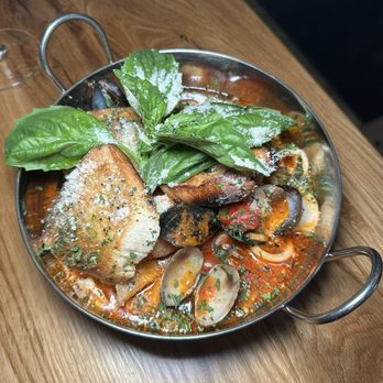 IL  Posto - Cioppino - Italian Near Me - San Diego, California