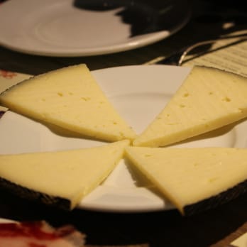 Ciutat Comtal - Manchego Seco - Tapas Bars Near Me - Barcelona, B