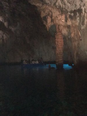 Grotta dello Smeraldo by null