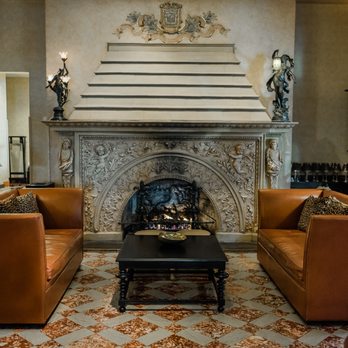 The Lobby Lounge - Lobby Lounge fireplace - Lounges Near Me - Milwaukee, Wisconsin The Lobby Lounge - Lobby Lounge fireplace - Lounges Near Me - Milwaukee, Wisconsin