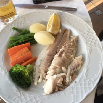 Le Papillon - Fish filleted table side - Mediterranean Near Me - Marbella, Massachusetts