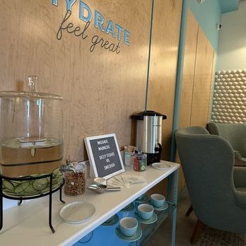 Squeeze Massage - Drinks - Massage Near Me - Scottsdale, Arizona