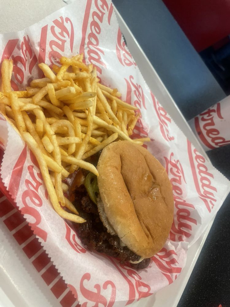 Freddy's Frozen Custard & Steakburgers