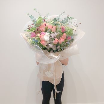 Sorelle Fleur - Instagram @jassieatelier
Please text for orders 714.928.8959
Must be placed 48 hours in advance - Florists Near Me Sorelle Fleur - Instagram @jassieatelier
Please text for orders 714.928.8959
Must be placed 48 hours in advance - Florists Near Me
