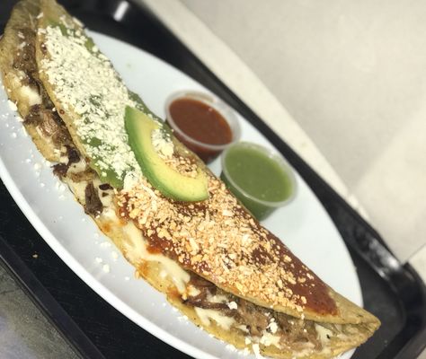 Cemitas Poblanas El Sapito by null