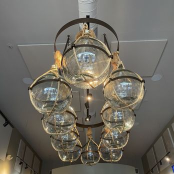 Luigi's Pizza - Light fixture - Pizza Near Me - Summerfield, North Carolina