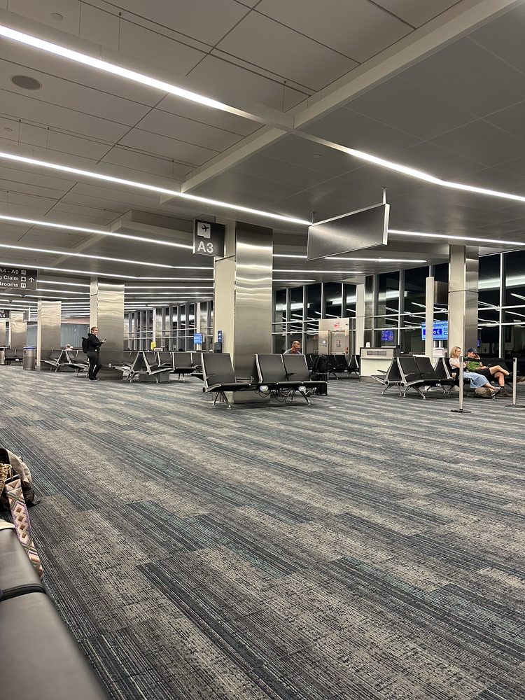 AVELO AIRLINES Updated June 2024 2400 John Brantley Blvd