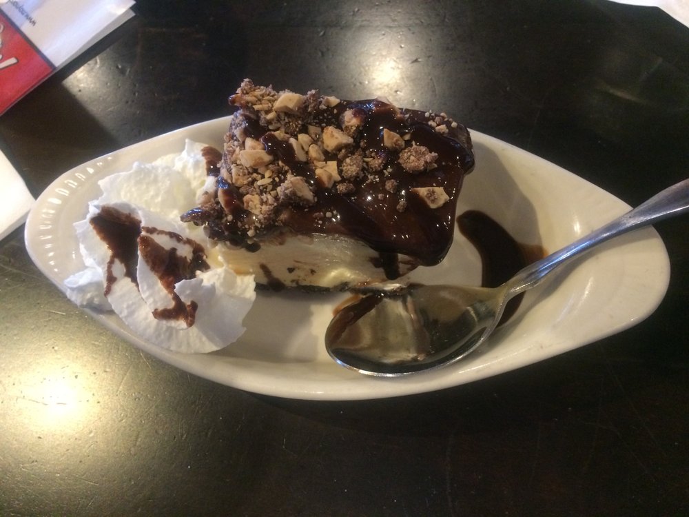 Maynards 167 Photos 296 Reviews Bars 685 Excelsior Blvd Excelsior Mn Restaurant Reviews Phone Number