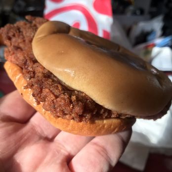 Chick-fil-A - Spicy original - Fast Food Near Me - Toronto, Ontario