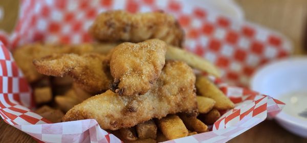 Wally's Chowder House & Broiler