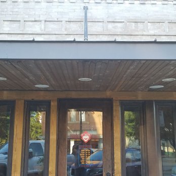 Proudest Monkey - Outside...no signs! - Burgers Near Me - Bryan, Texas