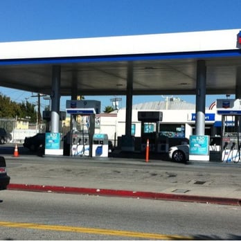 Chevron - La Cienega - Gas Stations Near Me - Los Angeles, California