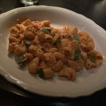 Trivoli Tavern - Vodka rigatoni - American Near Me - Chicago, Illinois Trivoli Tavern - Vodka rigatoni - American Near Me - Chicago, Illinois