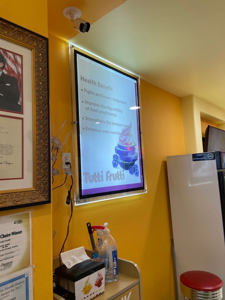 TUTTI FRUTTI FROZEN YOGURT Updated October 2024 49 Photos & 56